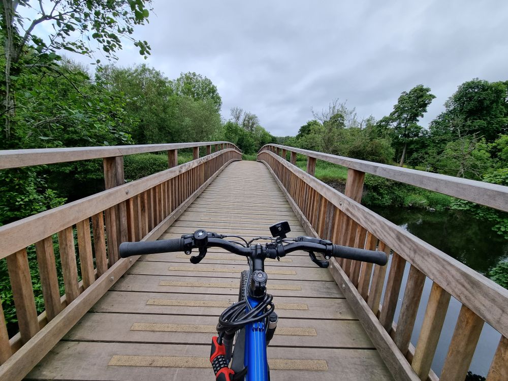 Crossing the Lagan