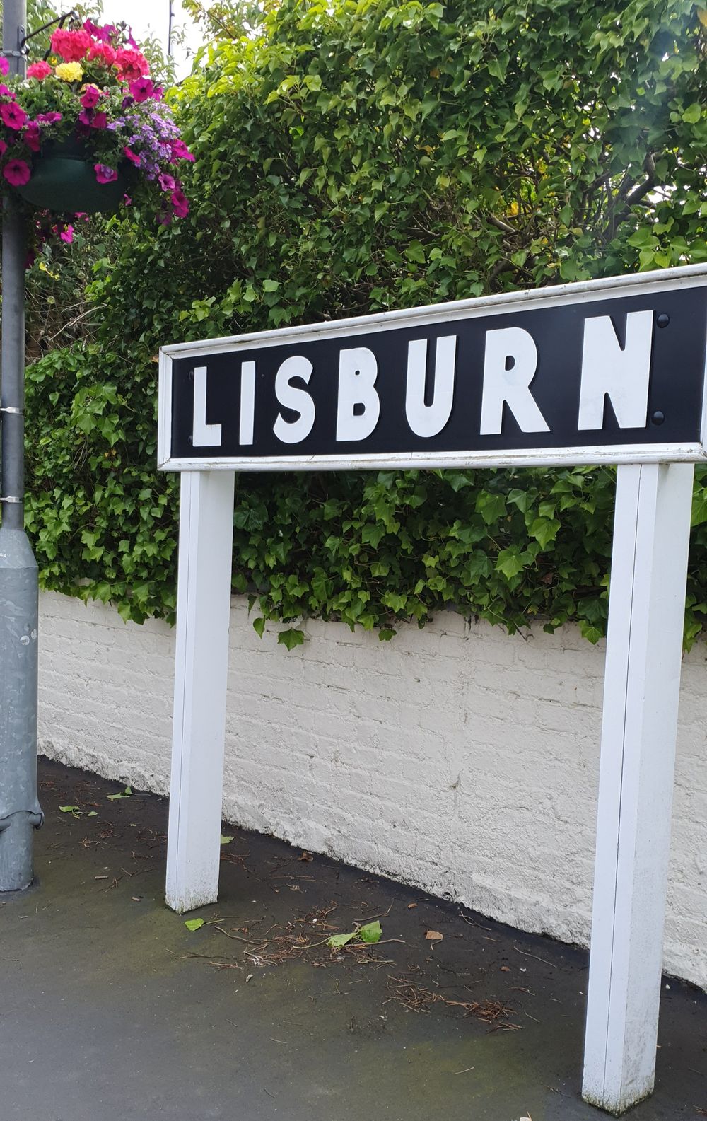 Lisburn train station