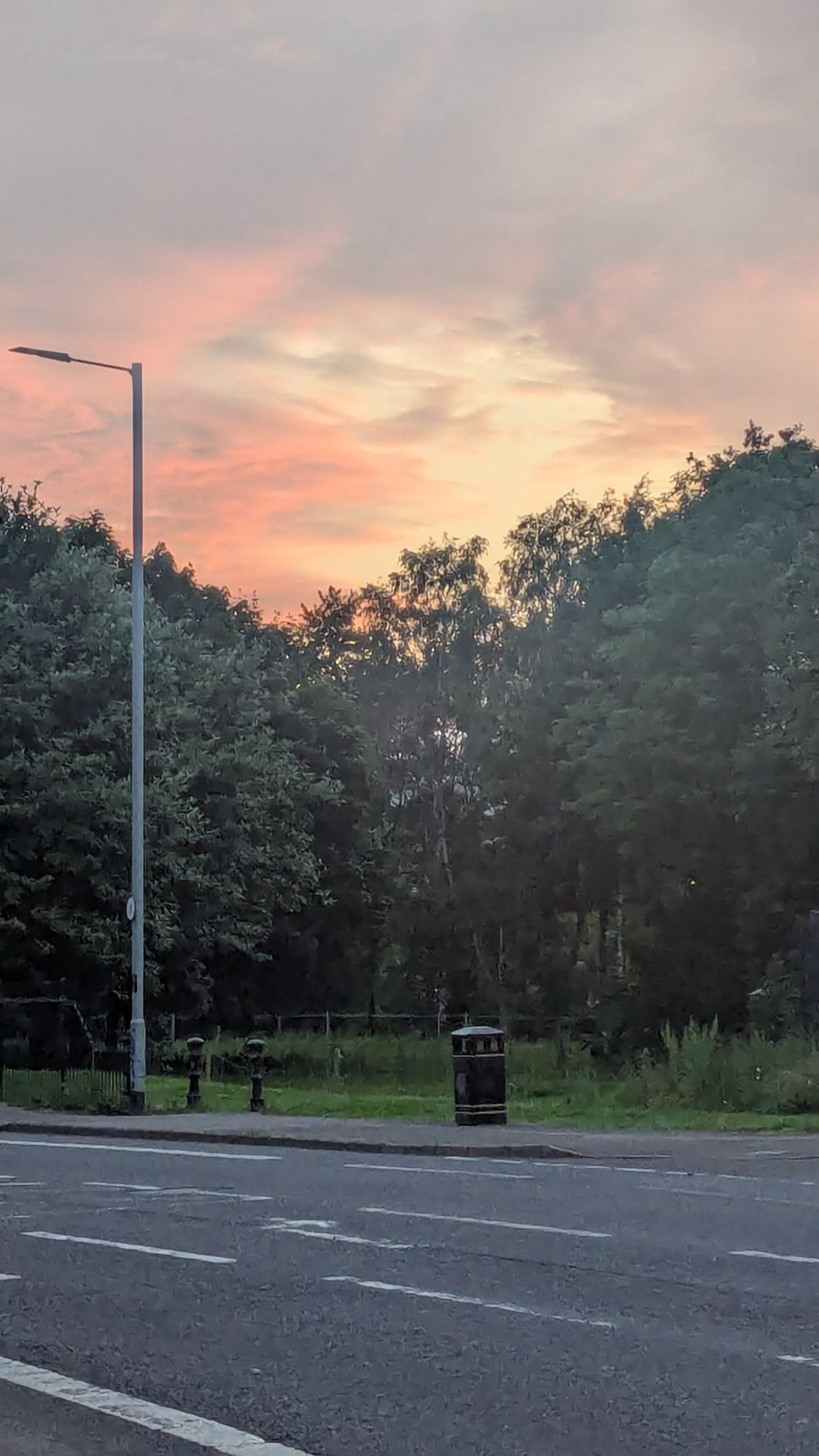 Evening walk to Belsonic