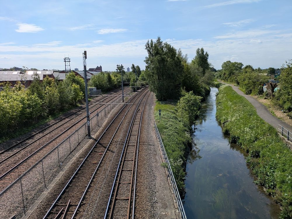 River Leen footpath
